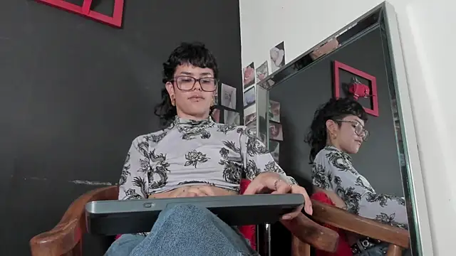 Snapshot of trinitty chatting on 02-26-25, 08:22 trinitty online show from 02-26-25, 08:22