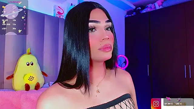 AiishaRose online show from 03-18-25, 01:09