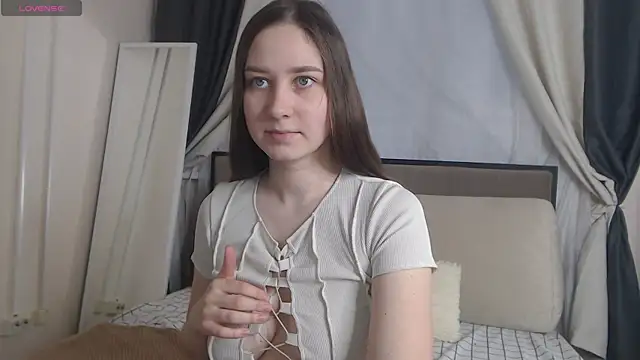 Snapshot of MollyBrams chatting on 02-02-25, 04:59 MollyBrams online show from 02-02-25, 04:59