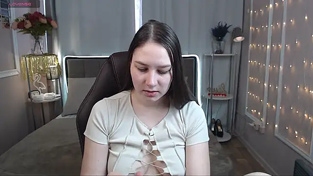 Snapshot of MollyBrams chatting on 03-09-25, 04:16 MollyBrams online show from 03-09-25, 04:16