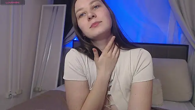 Snapshot of MollyBrams chatting on 03-14-25, 12:54 MollyBrams online show from 03-14-25, 12:54