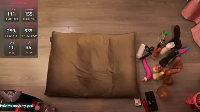 Redhead Shark new online show from 12-25-24, 10:27