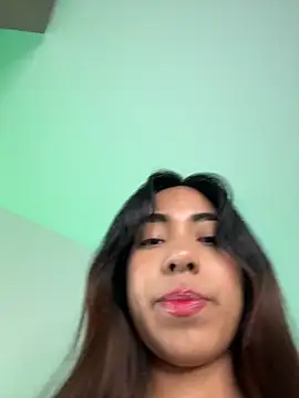 Snapshot of laylasaenz chatting on 02-04-26, 08:25 laylasaenz online show from 02-04-26, 08:25