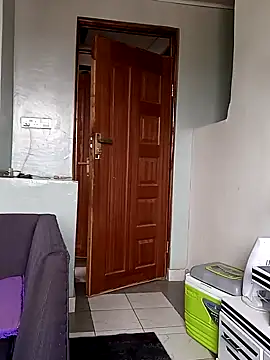 Snapshot of Prettybecs chatting on 12-10-24, 05:28 Prettybecs online show from 12-10-24, 05:28