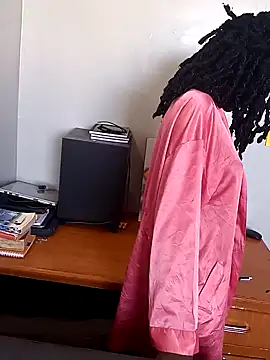 Snapshot of Prettybecs chatting on 02-09-25, 06:01 Prettybecs online show from 02-09-25, 06:01