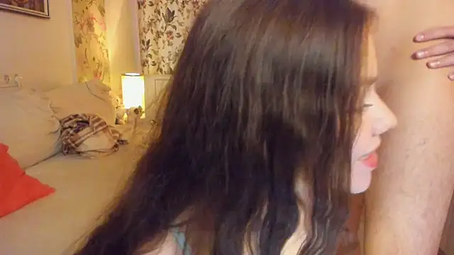 Snapshot of OceanSkyBaby chatting on 10-10-25, 01:37 OceanSkyBaby online show from 10-10-25, 01:37