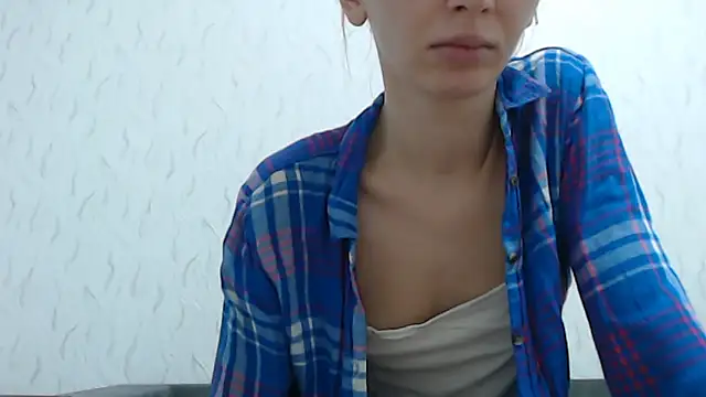 Snapshot of HoneyWiles chatting on 01-07-26, 02:08 HoneyWiles online show from 01-07-26, 02:08