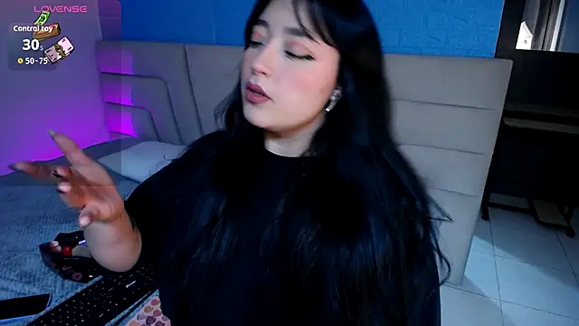 Miss Loise online show from 09-25-25, 04:38