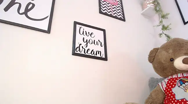 Snapshot of Joliet chatting on 02-28-25, 07:05 Joliet online show from 02-28-25, 07:05