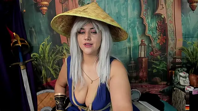 Snapshot of cristina_blu21 chatting on 02-25-26, 08:07 cristina blu21 online show from 02-25-26, 08:07