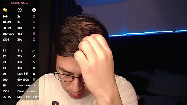 andrewmhilton  online show from 11-22-25, 06:01