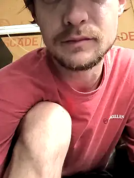 Snapshot of Midwestalpha chatting on 01-31-25, 09:16 Midwestalpha online show from 01-31-25, 09:16