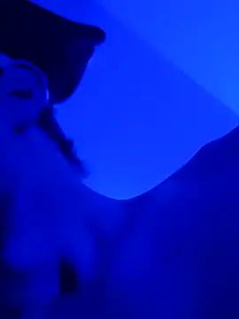 Snapshot of Midwestalpha chatting on 02-10-25, 08:42 Midwestalpha online show from 02-10-25, 08:42