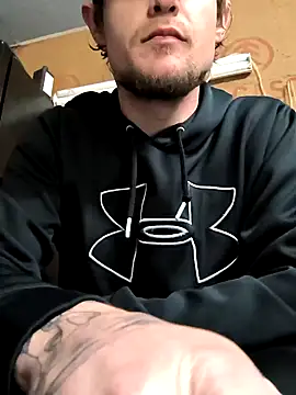 Snapshot of Midwestalpha chatting on 02-23-25, 08:28 Midwestalpha online show from 02-23-25, 08:28