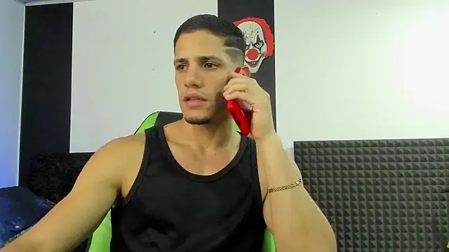 Snapshot of jhonnysnow17 chatting on 01-22-25, 11:10 jhonnysnow17 online show from 01-22-25, 11:10