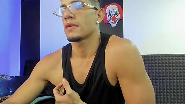 Snapshot of jhonnysnow17 chatting on 01-23-25, 05:56 jhonnysnow17 online show from 01-23-25, 05:56