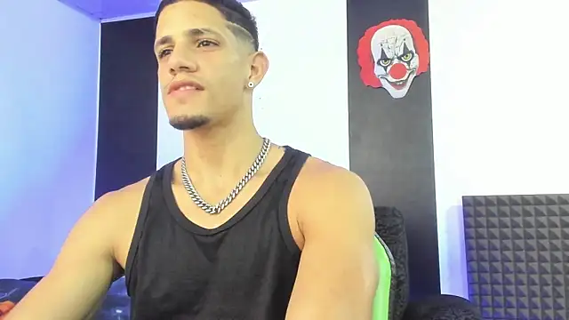 Snapshot of jhonnysnow17 chatting on 01-26-25, 01:31 jhonnysnow17 online show from 01-26-25, 01:31