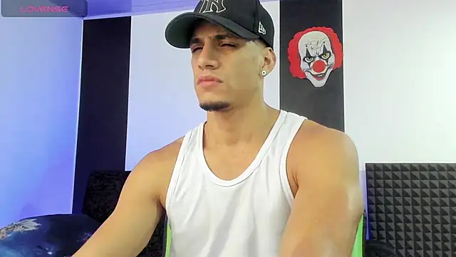 Snapshot of jhonnysnow17 chatting on 02-01-25, 07:47 jhonnysnow17 online show from 02-01-25, 07:47