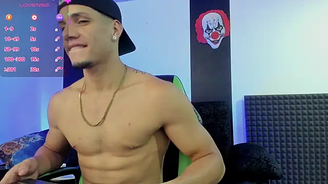 Snapshot of jhonnysnow17 chatting on 02-02-25, 01:45 jhonnysnow17 online show from 02-02-25, 01:45