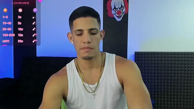 Snapshot of jhonnysnow17 chatting on 02-18-25, 04:04 jhonnysnow17 online show from 02-18-25, 04:04