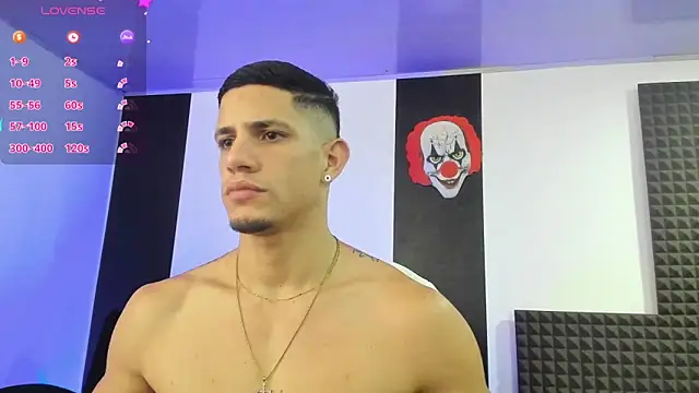 Snapshot of jhonnysnow17 chatting on 02-23-25, 04:35 jhonnysnow17 online show from 02-23-25, 04:35