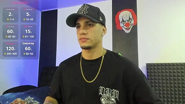 Snapshot of jhonnysnow17 chatting on 03-04-25, 06:26 jhonnysnow17 online show from 03-04-25, 06:26