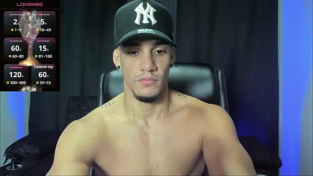 Snapshot of jhonnysnow17 chatting on 09-14-25, 08:02 jhonnysnow17 online show from 09-14-25, 08:02