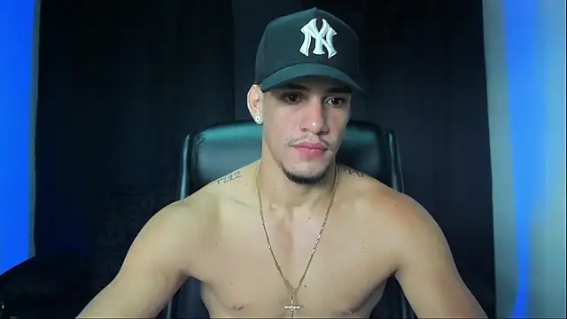 Snapshot of jhonnysnow17 chatting on 09-24-25, 06:11 jhonnysnow17 online show from 09-24-25, 06:11