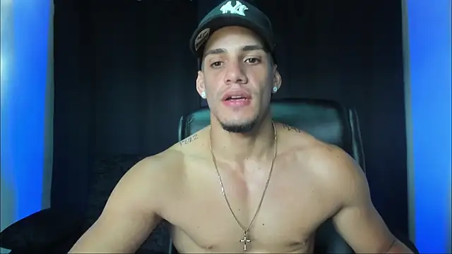 Snapshot of jhonnysnow17 chatting on 09-28-25, 09:09 jhonnysnow17 online show from 09-28-25, 09:09