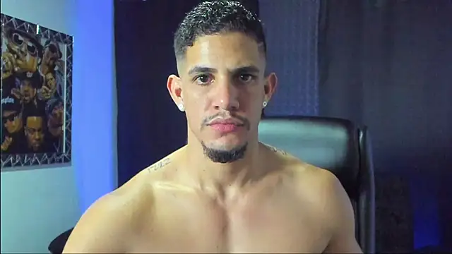 Snapshot of jhonnysnow17 chatting on 11-26-25, 04:02 jhonnysnow17 online show from 11-26-25, 04:02