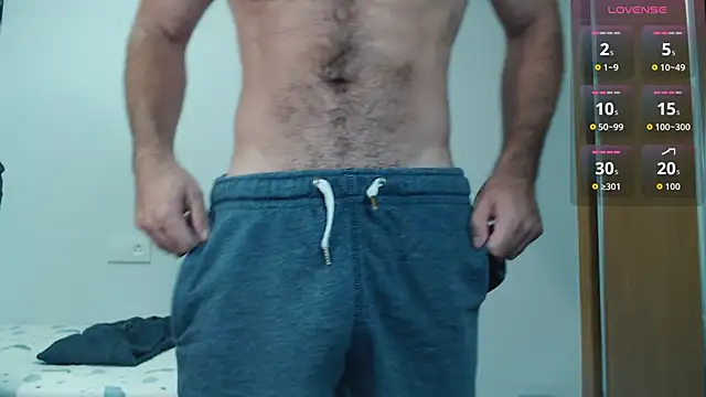 Snapshot of cutehairymacho chatting on 10-13-25, 07:25 cutehairymacho online show from 10-13-25, 07:25