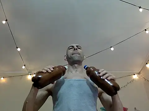 Snapshot of HandsomeAlfie chatting on 09-20-25, 06:47 HandsomeAlfie online show from 09-20-25, 06:47