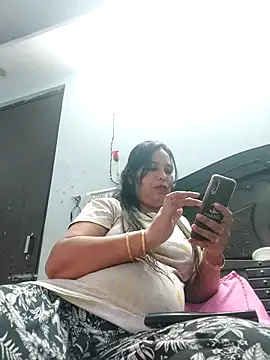 Poojabhabi101 online show from 03-07-25, 06:02