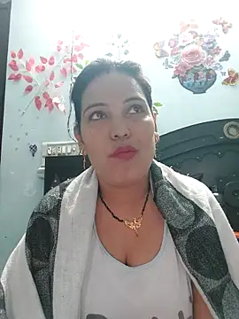 Poojabhabi101 online show from 11-20-25, 05:51