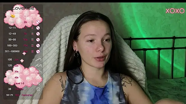 lil luna x online show from 12-14-24, 02:53