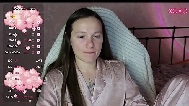 lil luna x online show from 01-22-25, 01:00