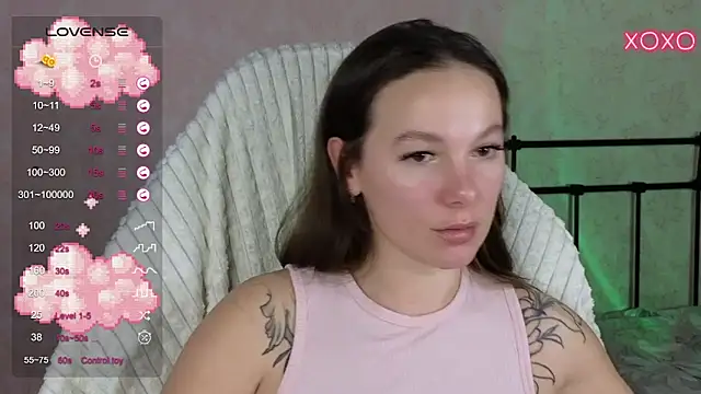 lil luna x online show from 02-17-25, 12:59