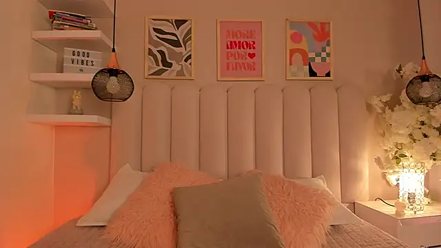 cute  cherry  online show from 12-22-25, 08:17