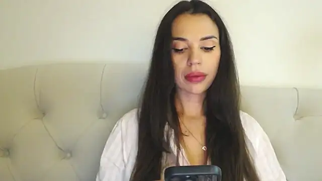 Mika Gold online show from 09-15-25, 07:25