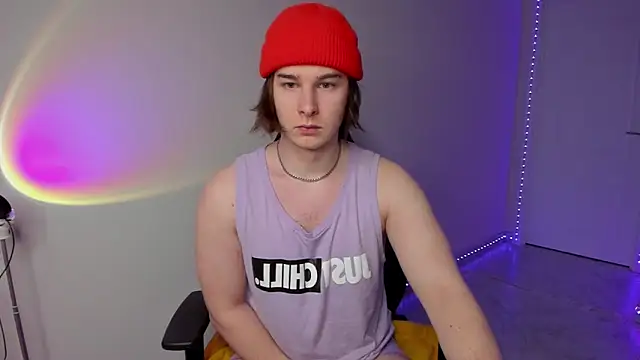 Vincent Strong online show from 03-03-25, 01:21