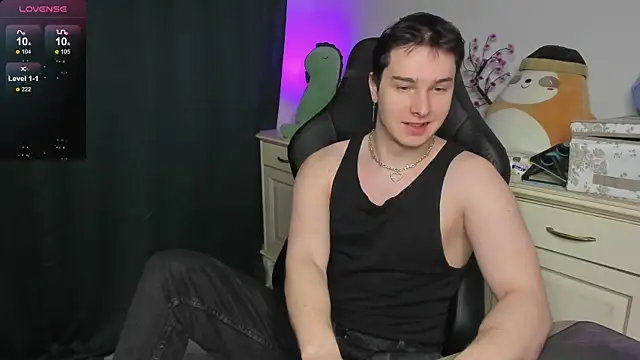 Snapshot of Vincent_Strong chatting on 01-07-26, 08:06 Vincent Strong online show from 01-07-26, 08:06