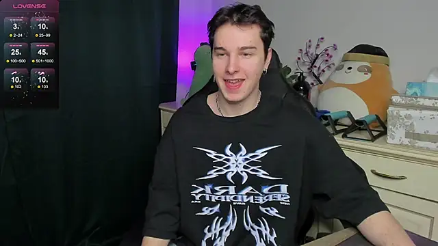 Snapshot of Vincent_Strong chatting on 01-12-26, 09:14 Vincent Strong online show from 01-12-26, 09:14