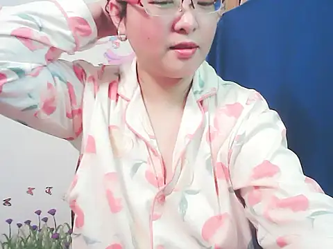 xiaorou-z online show from 12-01-25, 03:17