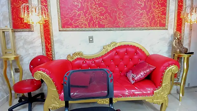 Snapshot of Myhottie_Milf chatting on 02-24-25, 04:58 Myhottie Milf online show from 02-24-25, 04:58