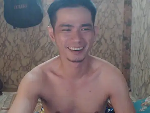 x0x-Philip-x0x online show from 10-30-25, 03:24