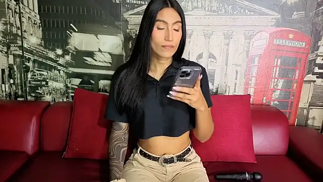 Snapshot of Taly_Fox chatting on 03-04-26, 04:40 Taly Fox online show from 03-04-26, 04:40