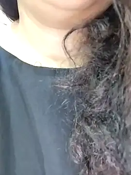 Snapshot of Doll_Nepali chatting on 01-12-25, 10:43 Doll Nepali online show from 01-12-25, 10:43