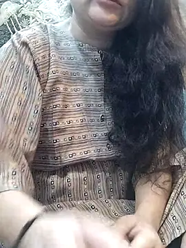 Snapshot of Doll_Nepali chatting on 03-06-25, 03:24 Doll Nepali online show from 03-06-25, 03:24