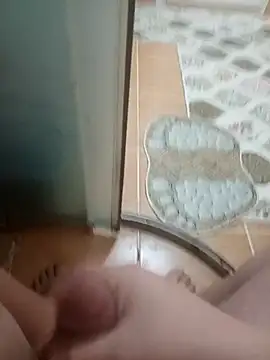 Snapshot of Sexis26 chatting on 03-20-25, 08:08 Sexis26 online show from 03-20-25, 08:08