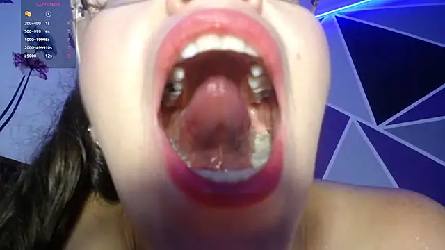 DaMikaela  online show from 11-27-25, 07:05